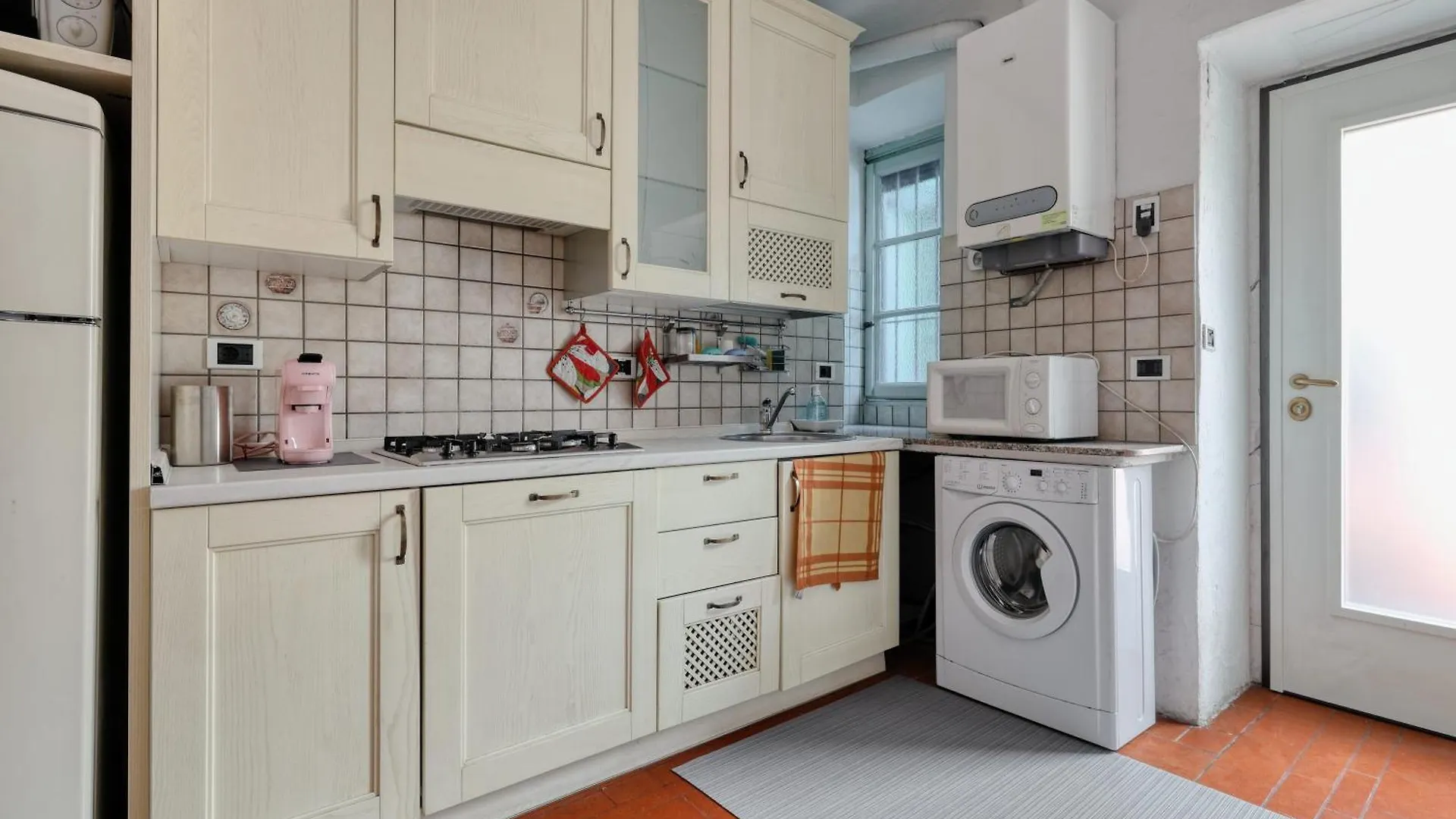 Apartment Ferienwohnung Charm Next To The Navigli- Via Tortona Mailand Italien