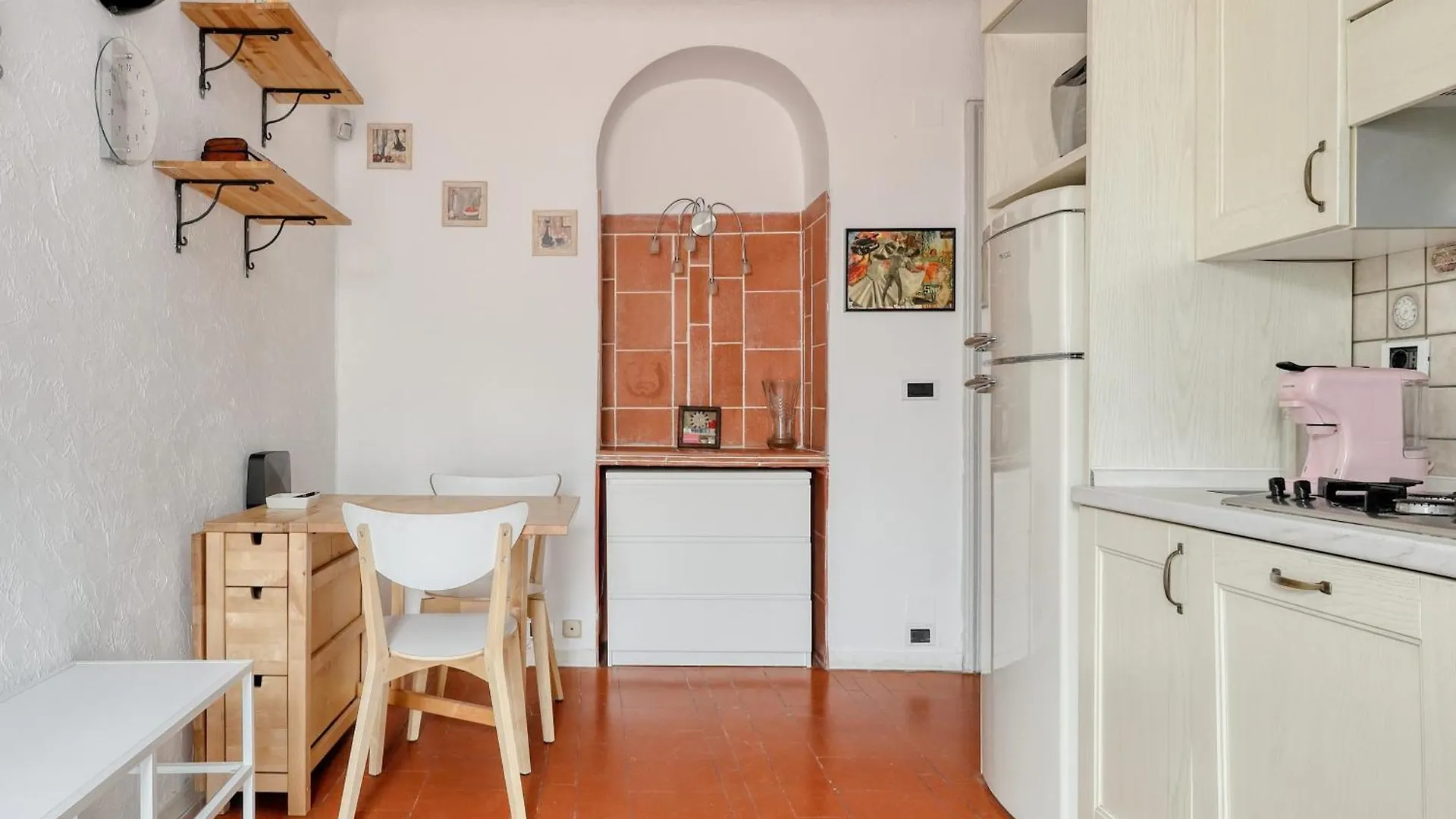 Charm Next To The Navigli- Via Tortona Apartman Milánó